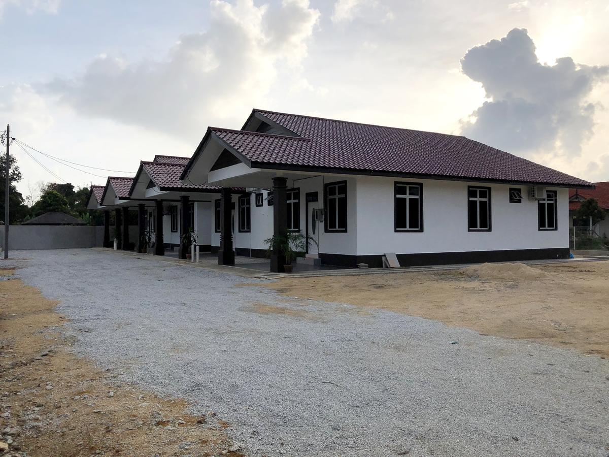 Twin Homestay D كُوالا تيرينغانو المظهر الخارجي الصورة